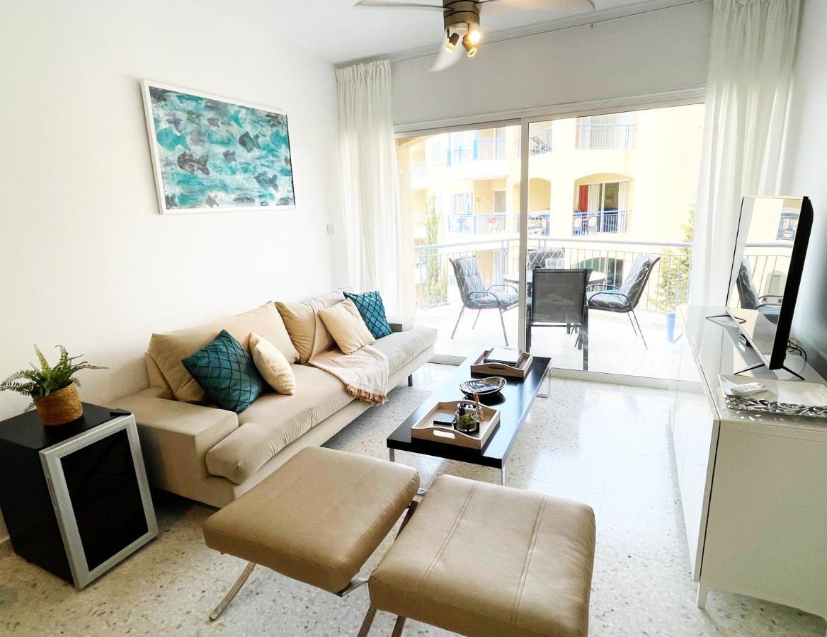 Direct Sea View & Quality Bed - Kings Palace 1 Bed Paphos Extérieur photo