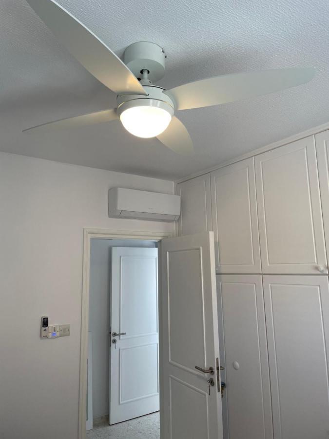 Direct Sea View & Quality Bed - Kings Palace 1 Bed Paphos Extérieur photo
