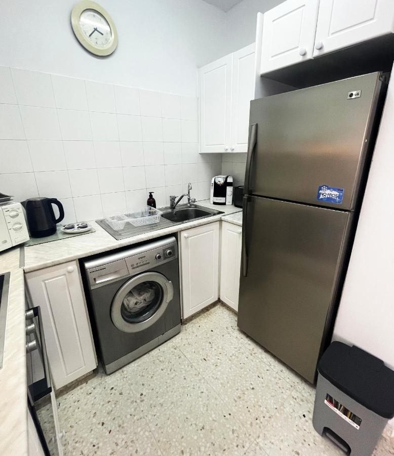 Direct Sea View & Quality Bed - Kings Palace 1 Bed Paphos Extérieur photo