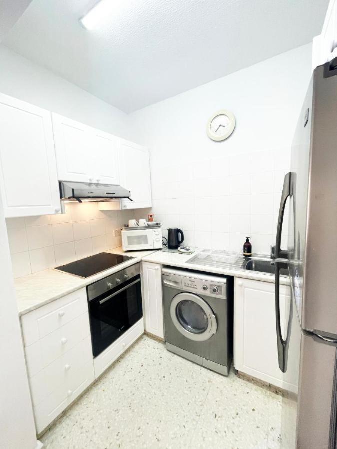 Direct Sea View & Quality Bed - Kings Palace 1 Bed Paphos Extérieur photo